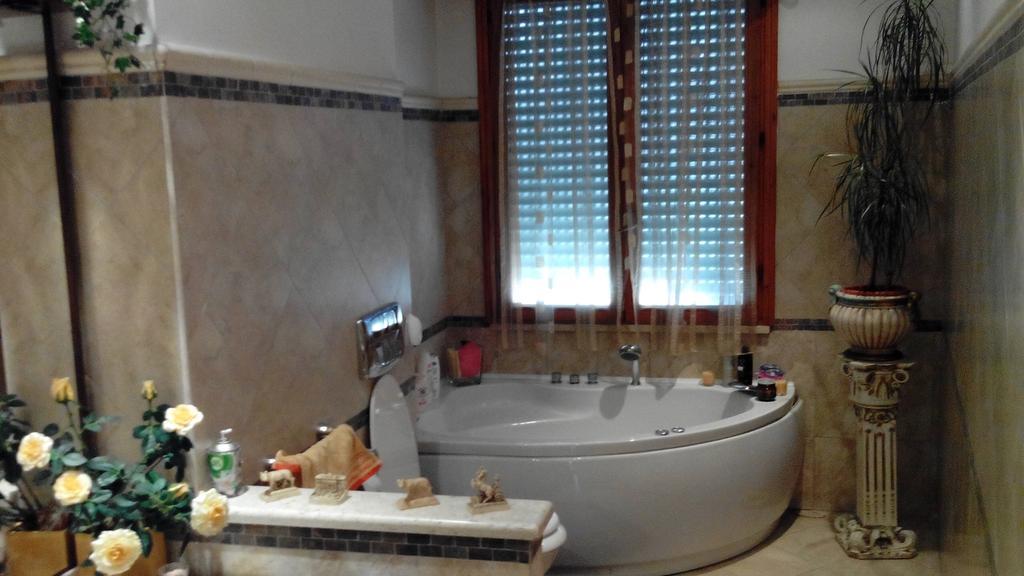 Casa Vacanza Gaudenti Panzió Róma Szoba fotó