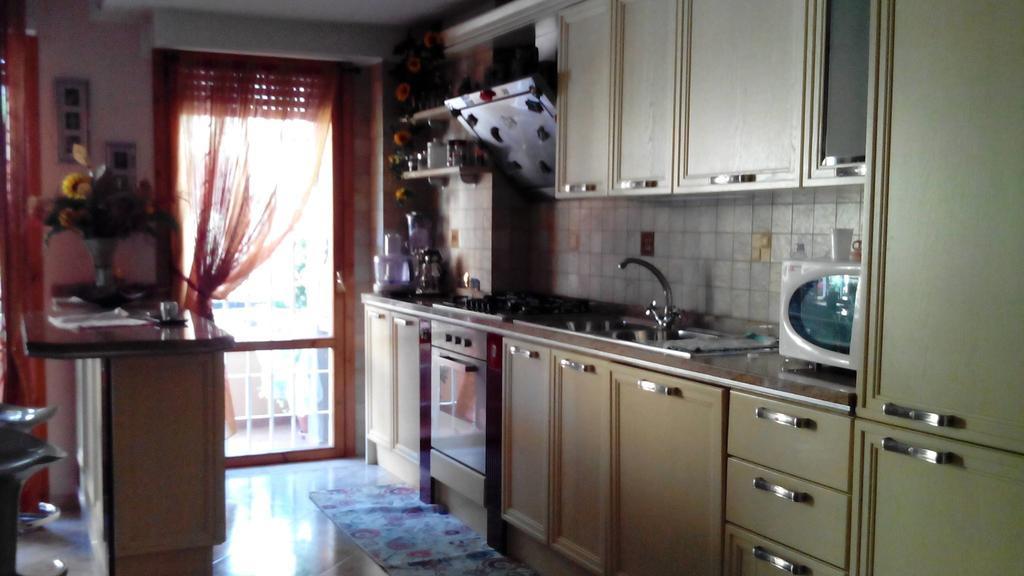 Casa Vacanza Gaudenti Panzió Róma Szoba fotó